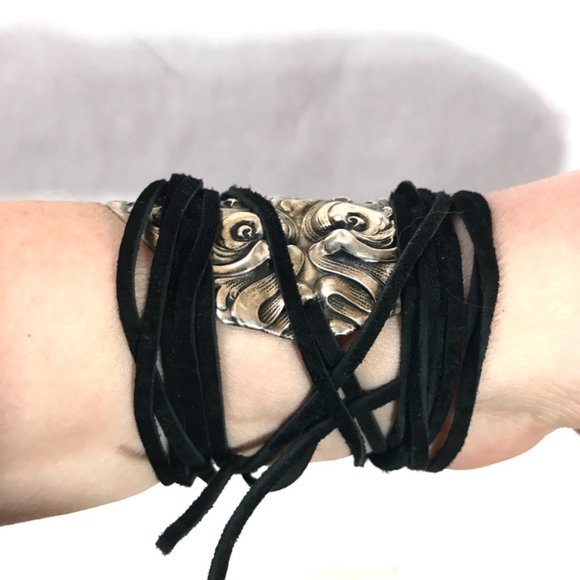 Antique Sterling Silver 925 Cuff Tie Wrap Bracelet Victorian Cherub Putti Biker - Picture 2 of 13